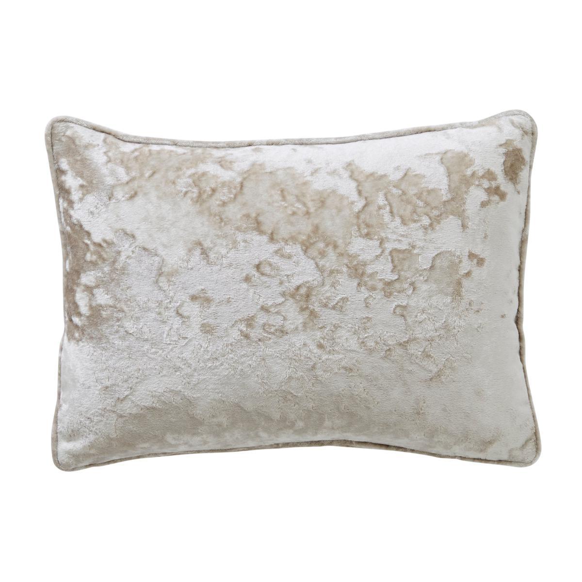 Crushed Velour Rectangular Cushion Beige and Grey – image 4