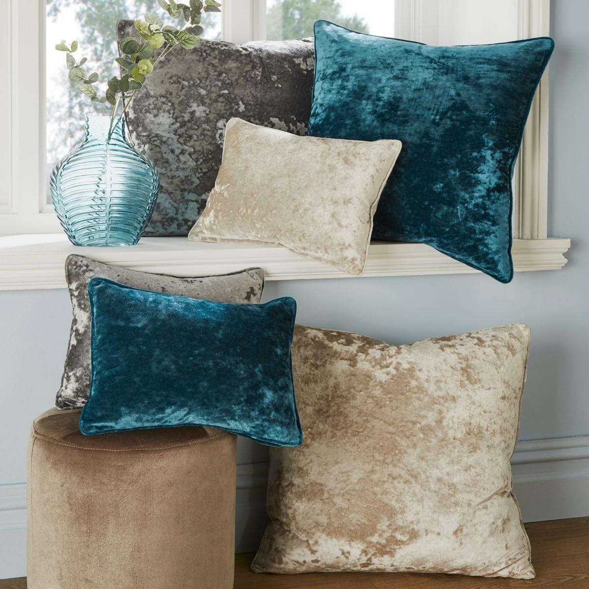 Crushed Velour Rectangular Cushion Beige and Grey – image 5