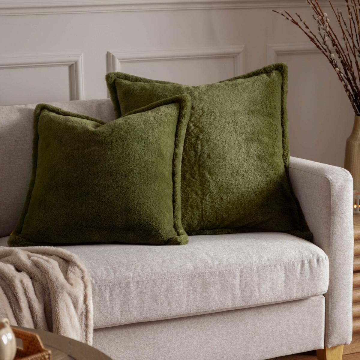 Kallu Faux Fur Reversible Square Cushion – image 6