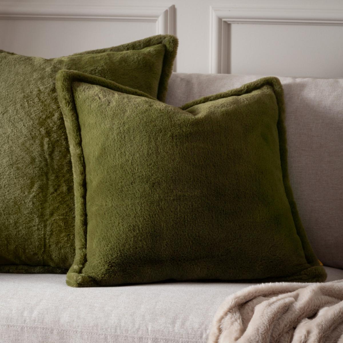 Kallu Faux Fur Reversible Square Cushion – image 1