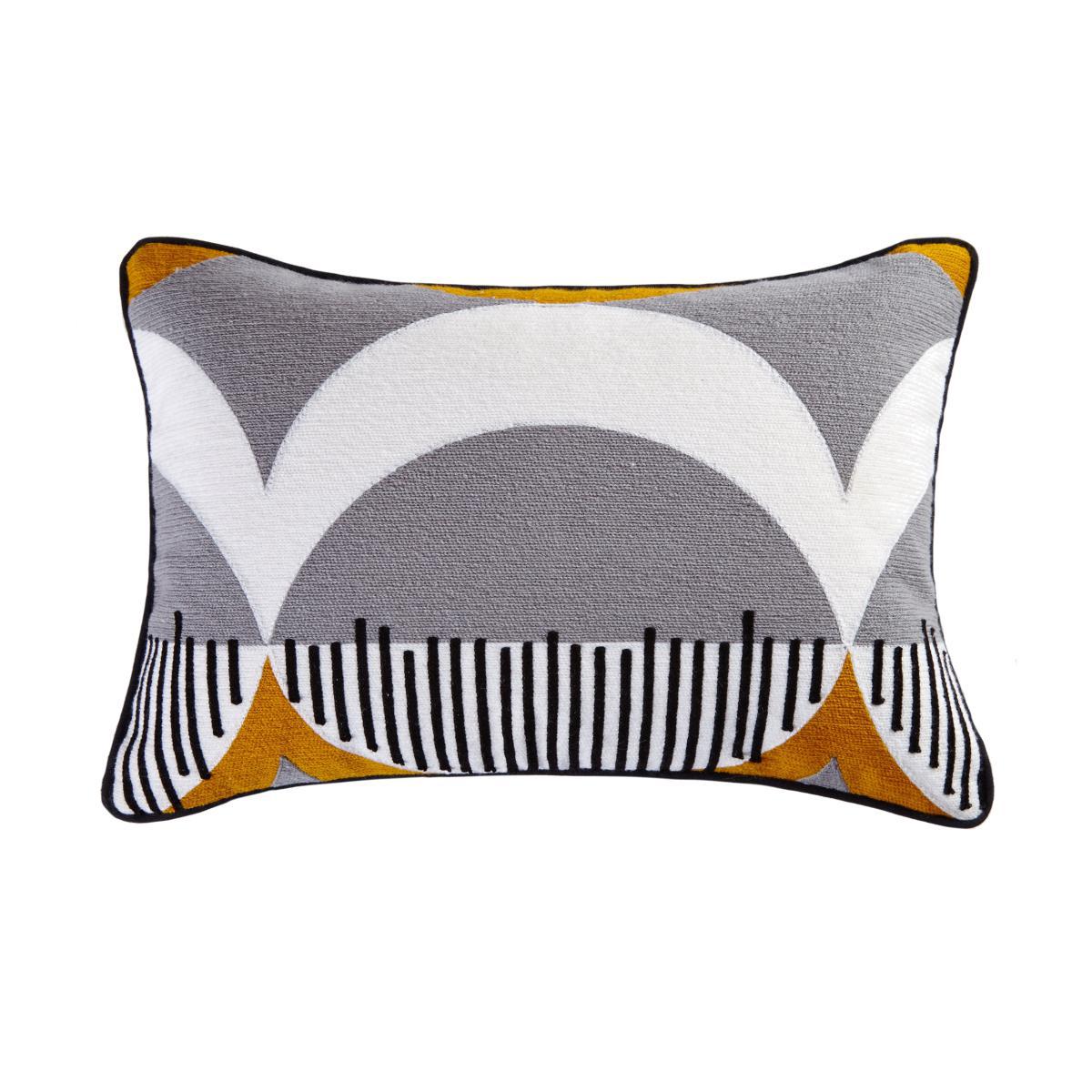 Elements Abstract Rectangular Cushion Grey / White – image 1