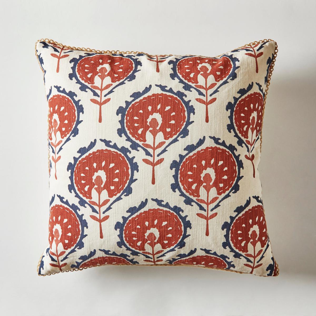 Luxe Traveller Suman Cushion Blue/Red/White – image 2