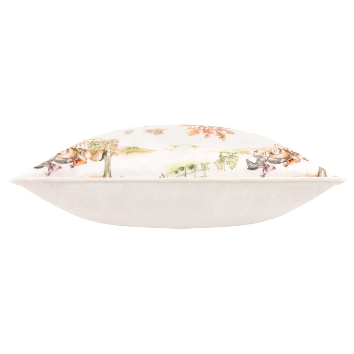 Riding Pursuits Square Cushion Natural – image 5