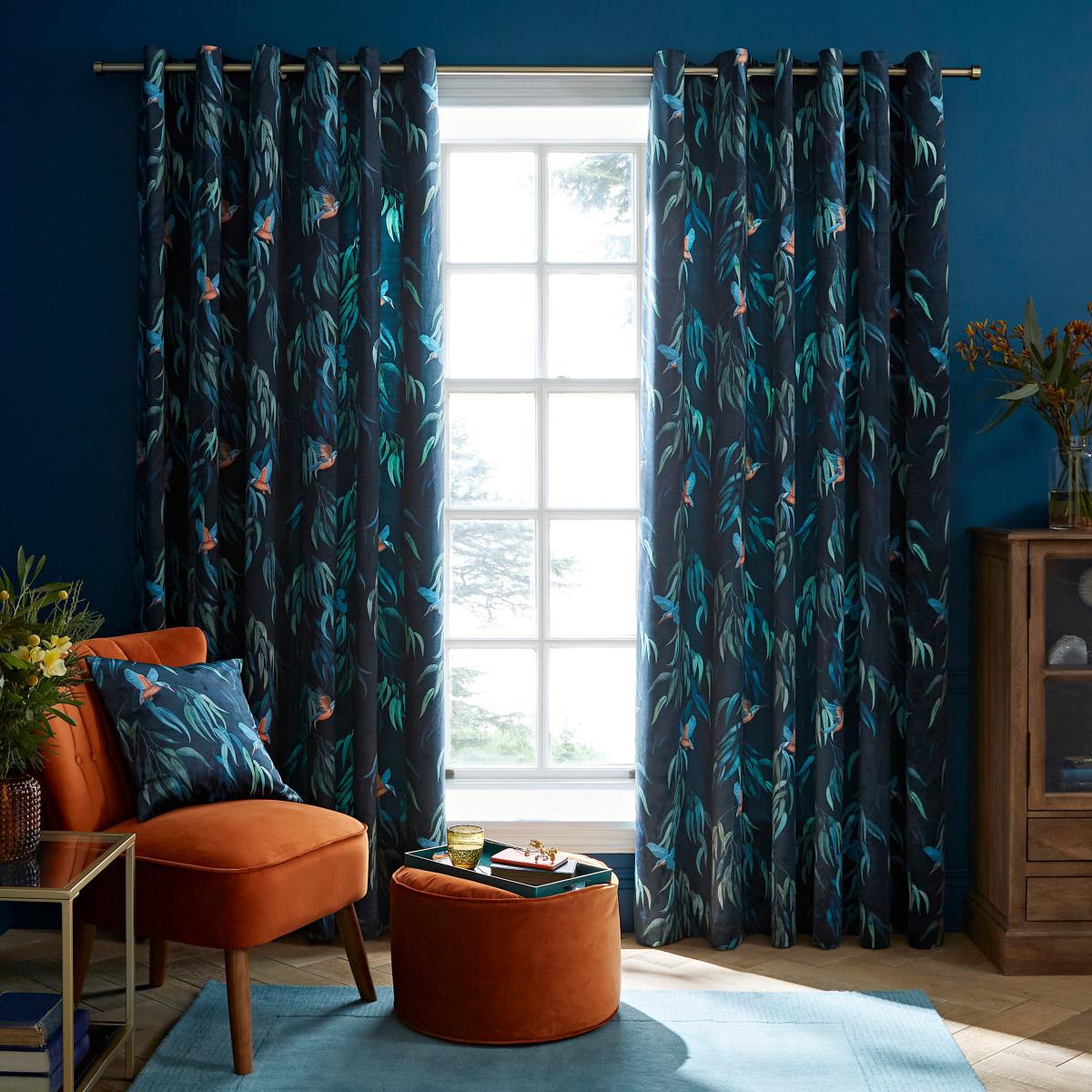 Kingfisher Peacock Cushion Peacock – image 2