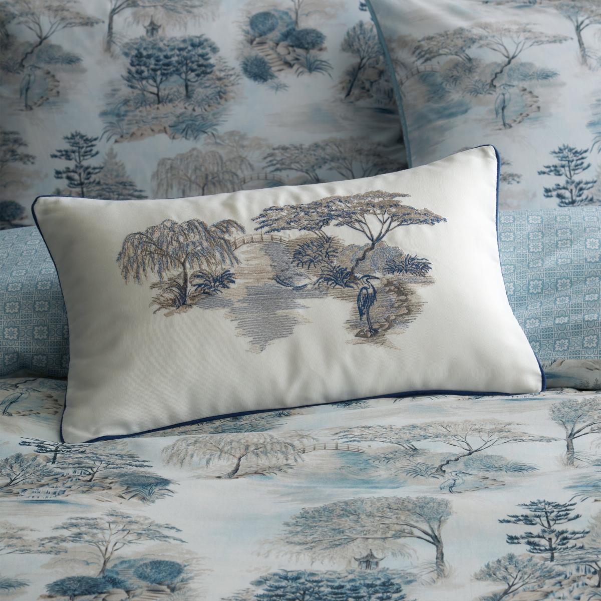 RHS Japanese Garden Rectangle Cushion White