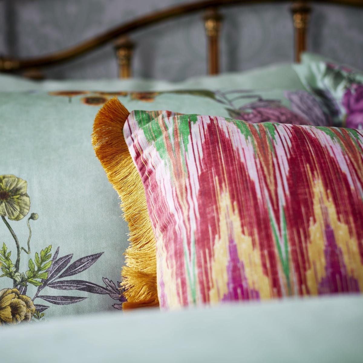 Matthew Williamson Ikat Rectangle Feather Filled Cushion Pink – image 4