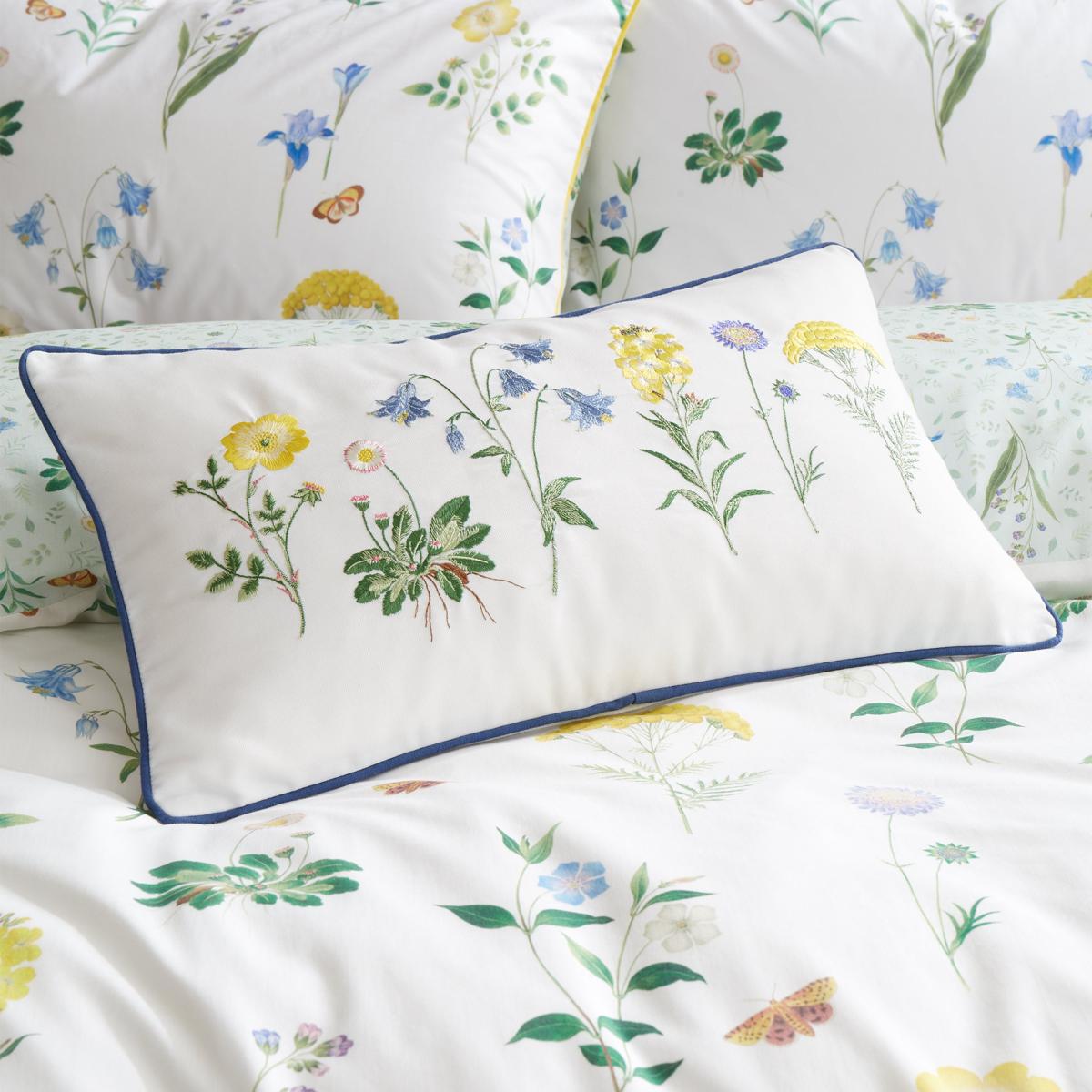 RHS Botanical Cottage Garden Rectangle Cushion White – image 1
