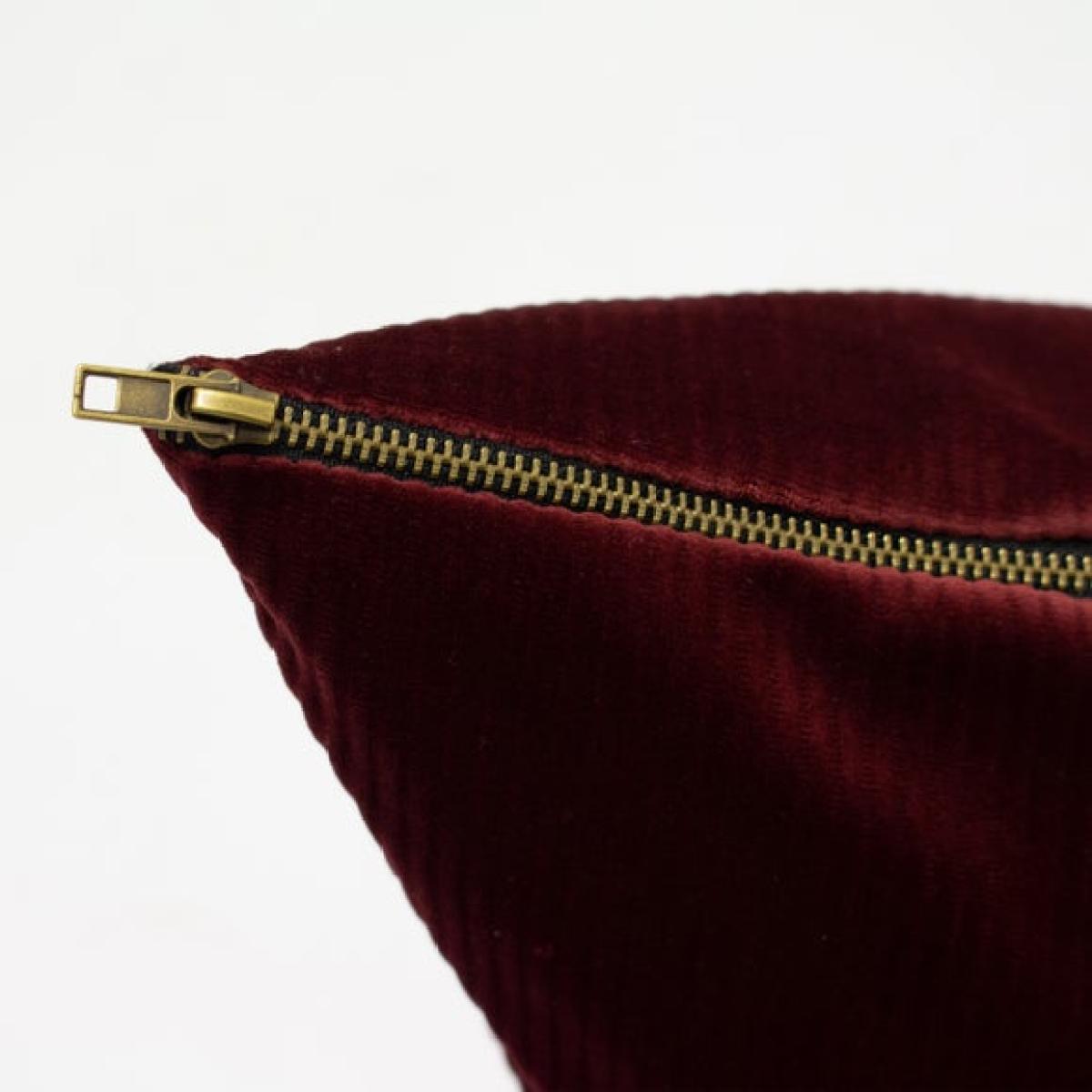 Furn Aurora Polyester Square Cushion – image 4
