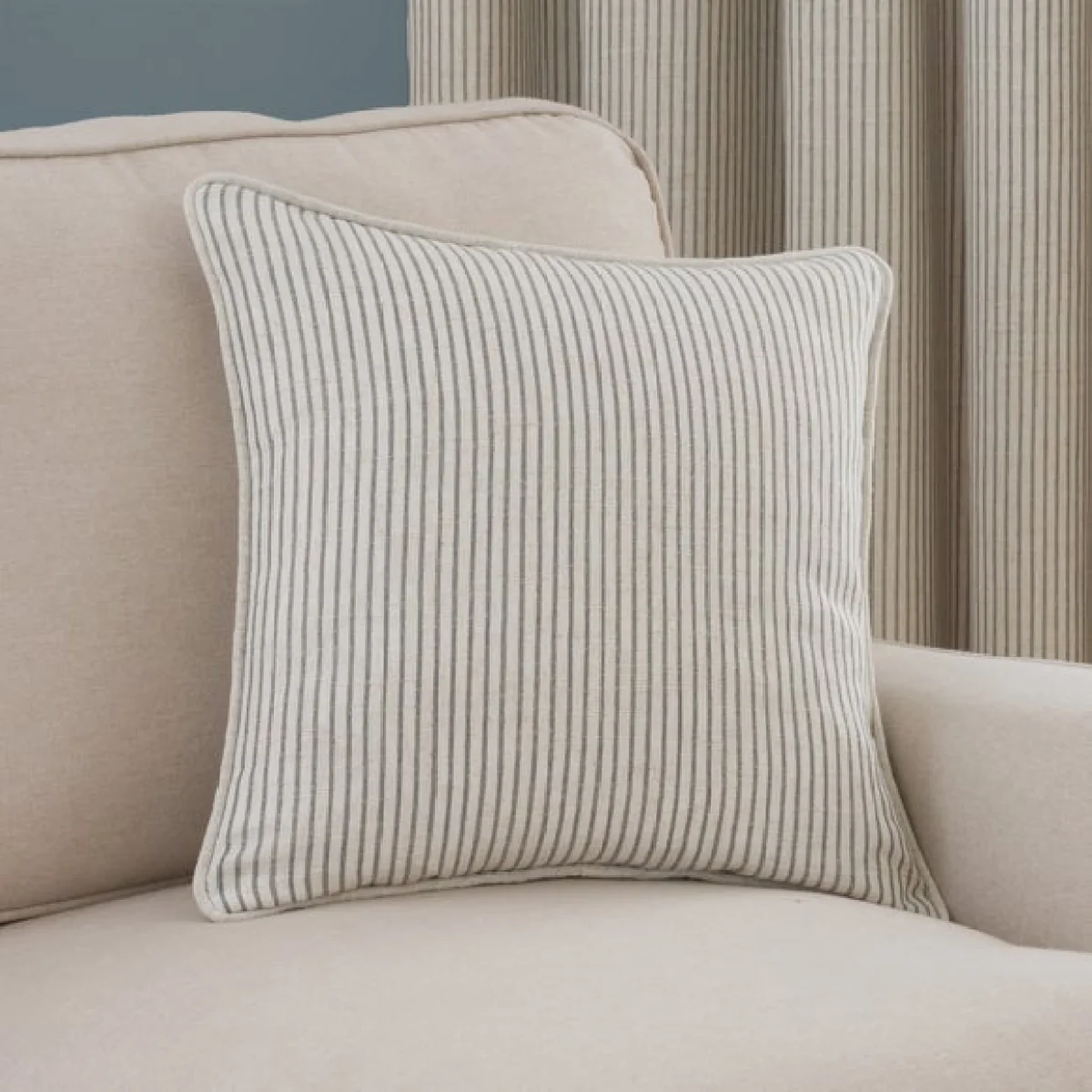 Tiny Stripe Cushion – image 1