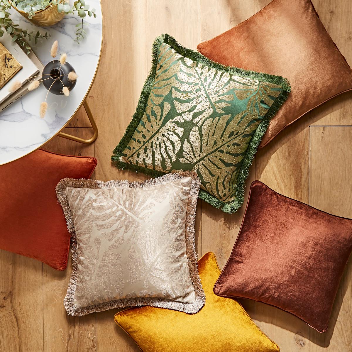 Luxe Viscose Velvet Cushion Orange Umber – image 4