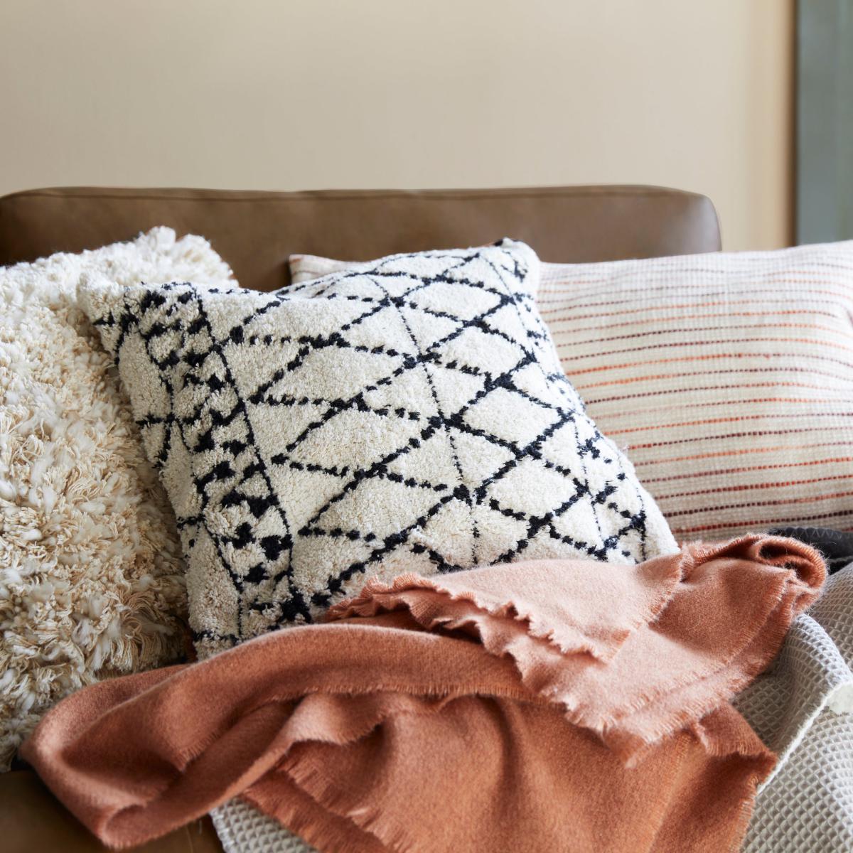 Ekon Textured Natural Cushion Natural – image 5