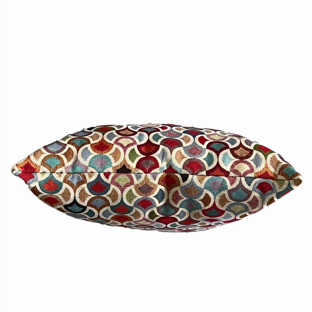 Daro Tapestry Doodle Rectangular Cushion – image 3