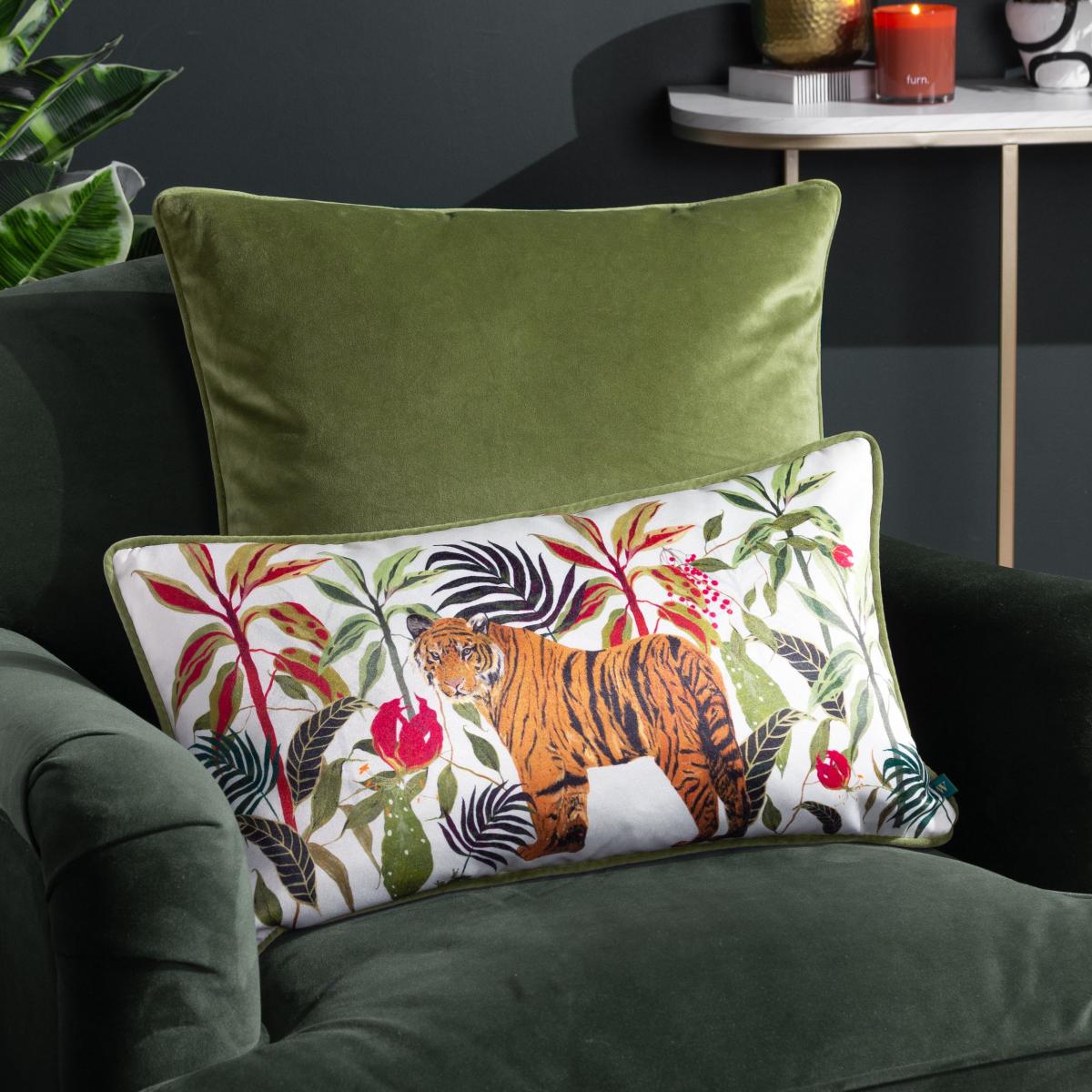 Wylder Kali Jungle Tiger Rectangle Cushion – image 1