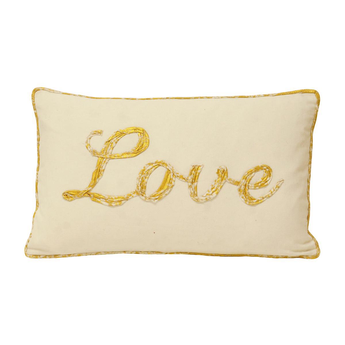 Christmastide Love Gold Cushion Gold – image 1