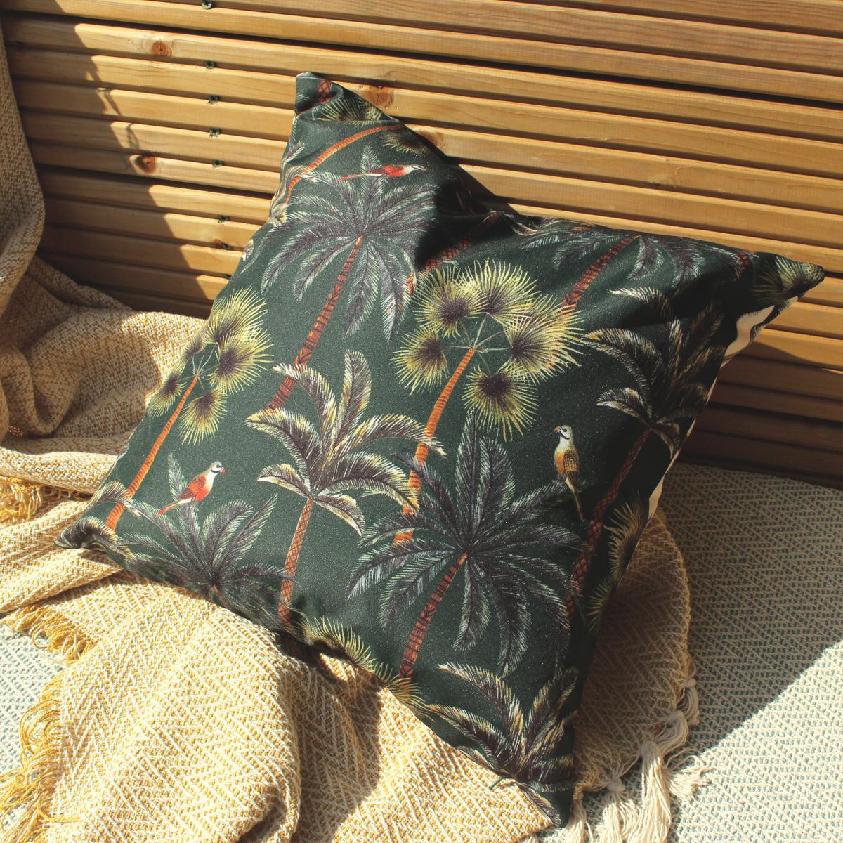 Palms Outdoor Cushion Forest (Green) – image 1