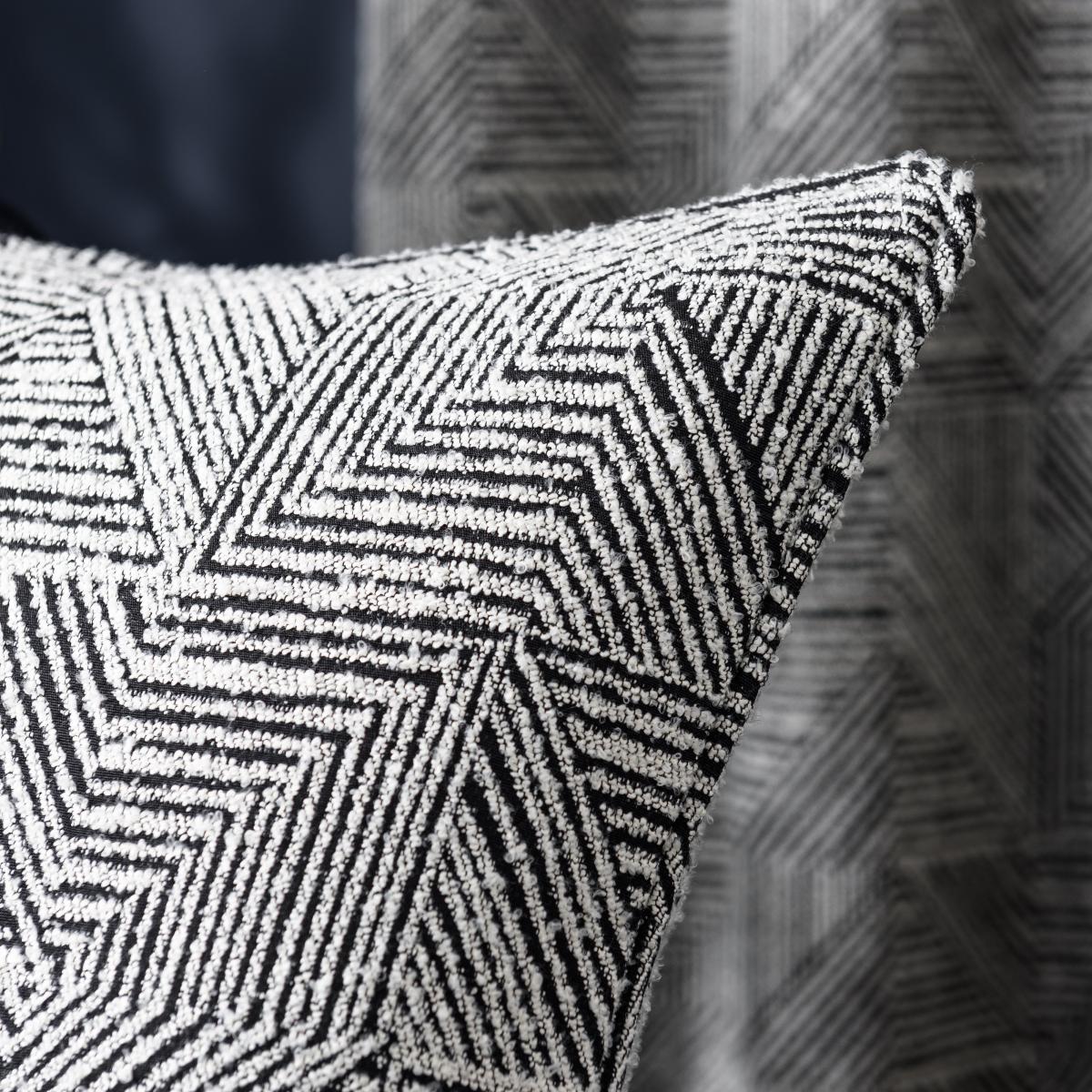 Geometric Tile Boucle Cushion Black – image 3
