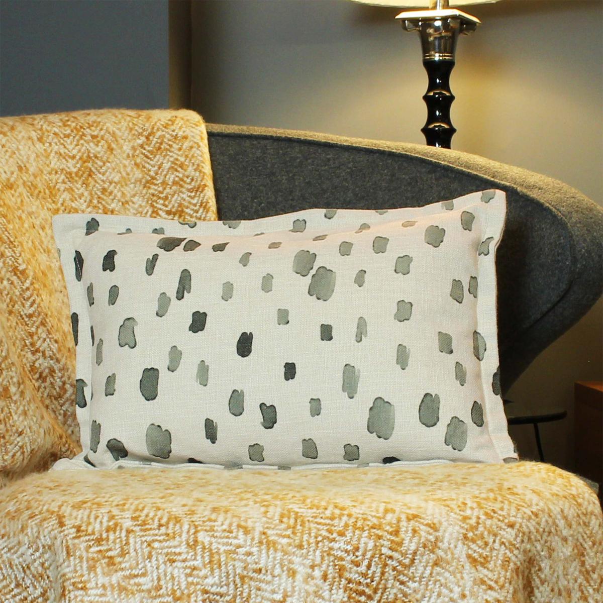 Robi Cushion Grey – image 5