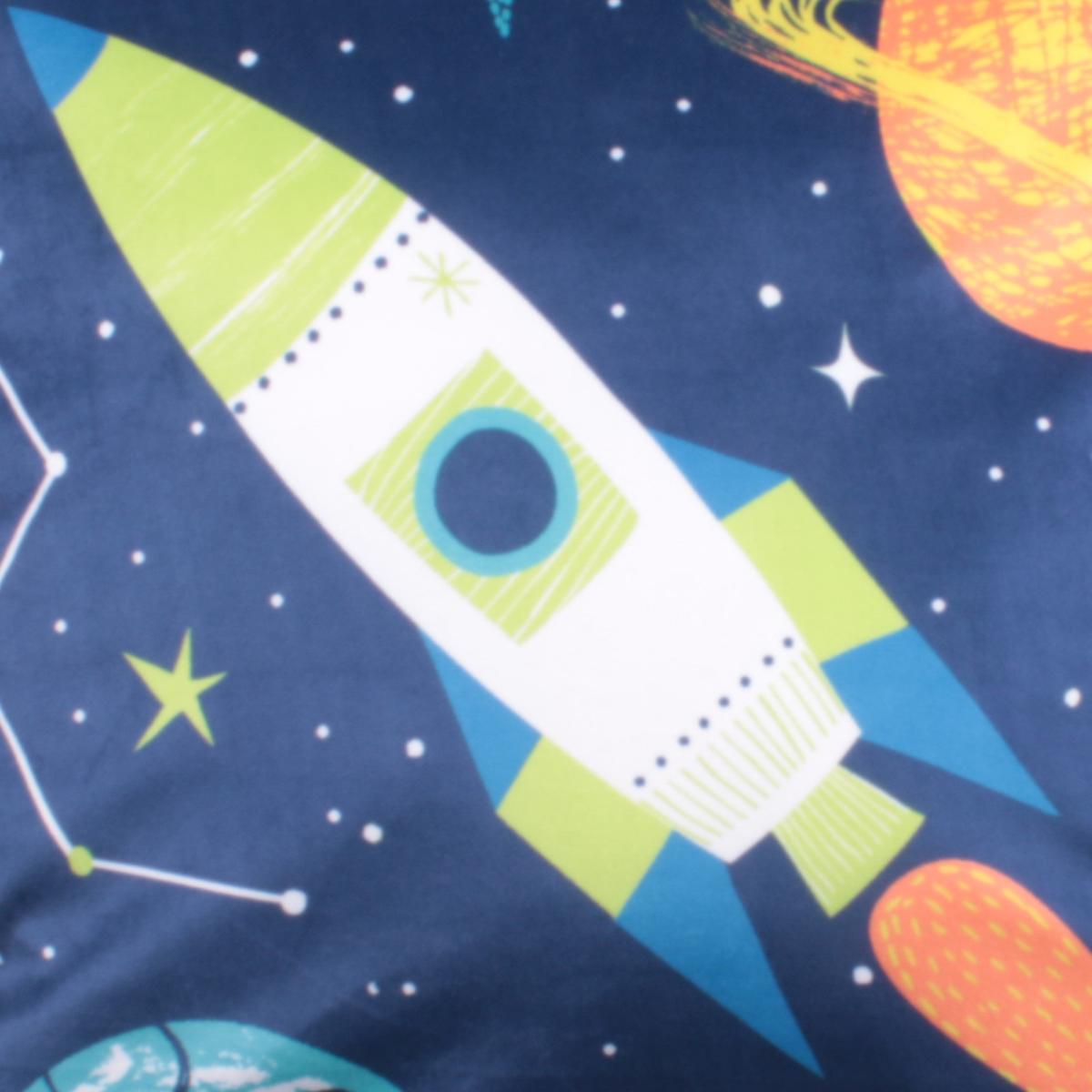Space Square Cushion Black – image 3