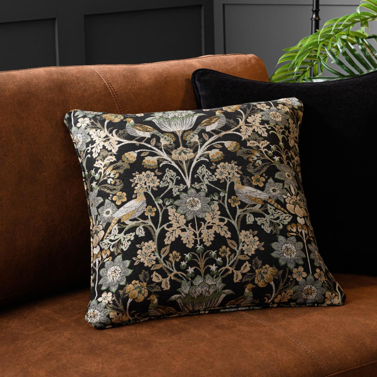 Highclere Cushion Black – image 1