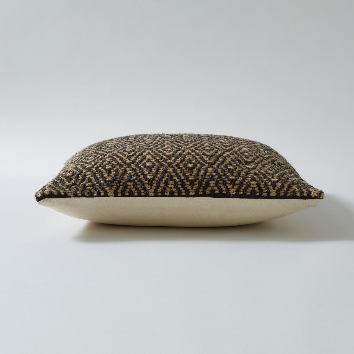 Jute Geometric Cushion MultiColoured – image 4