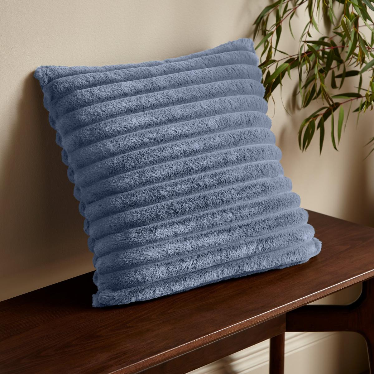 Catherine Lansfield Cosy Ribbed Square Cushion – image 1