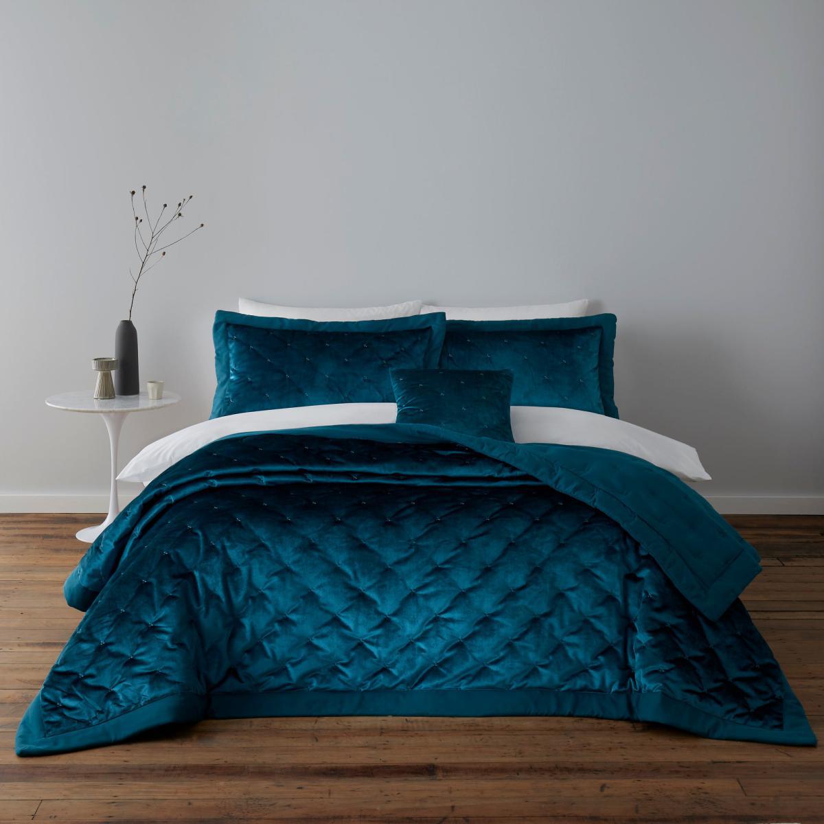 Velvet Teal Cushion Blue – image 1