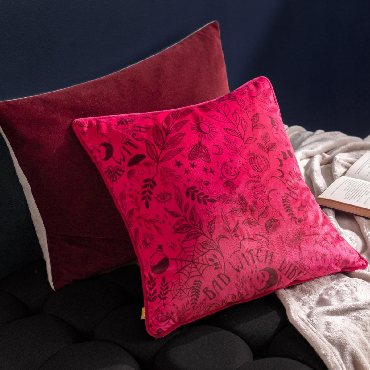 furn. Witch Please Square Cushion Purple – image 5