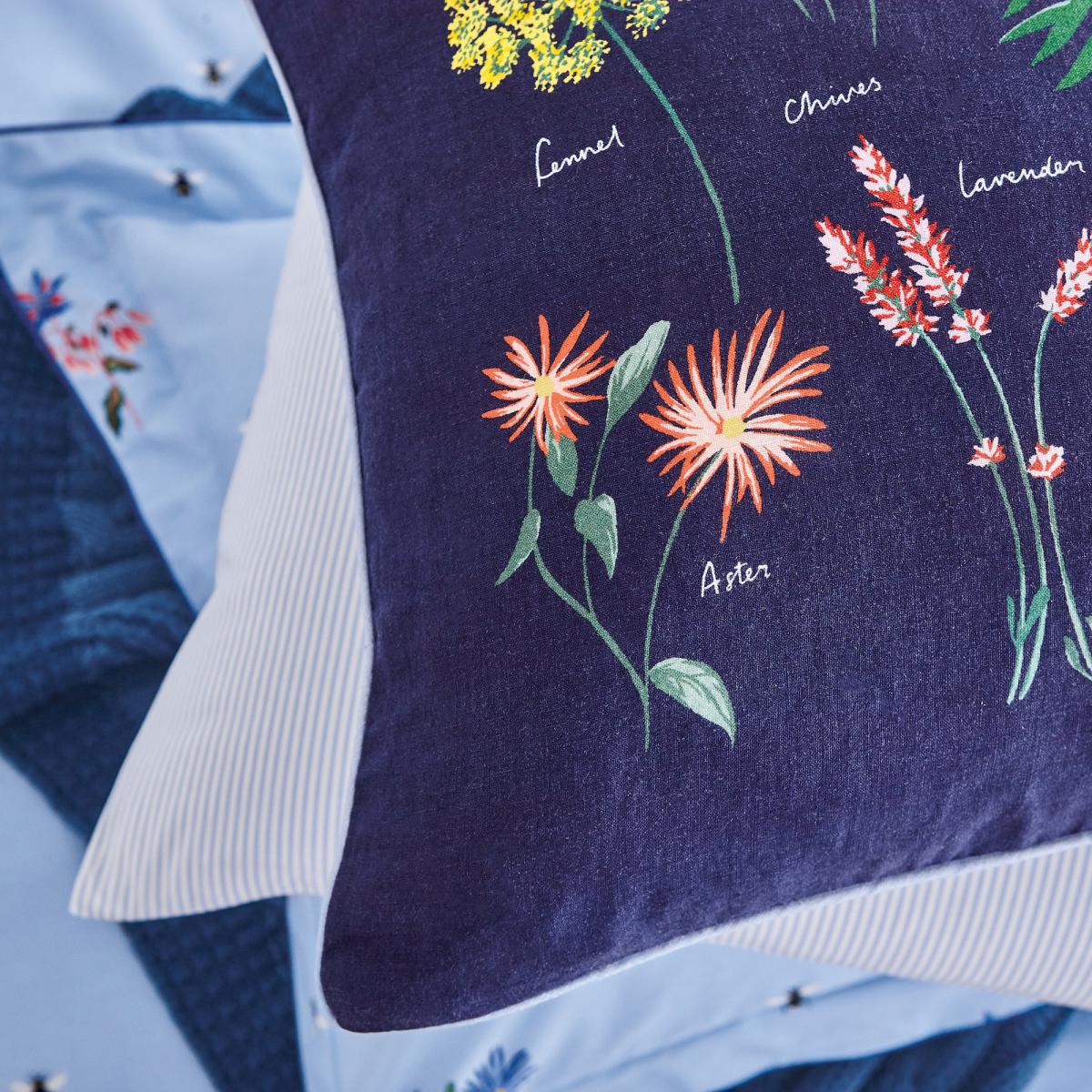 Joules Pollinators Navy Cushion Navy – image 4