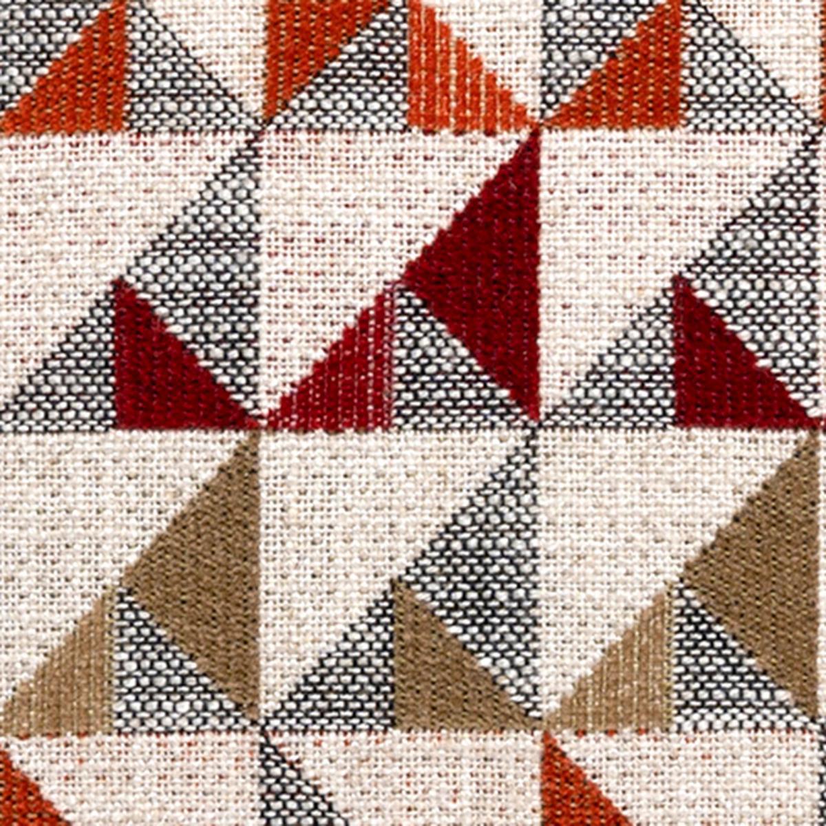 Portland Triangle Cushion Red – image 4