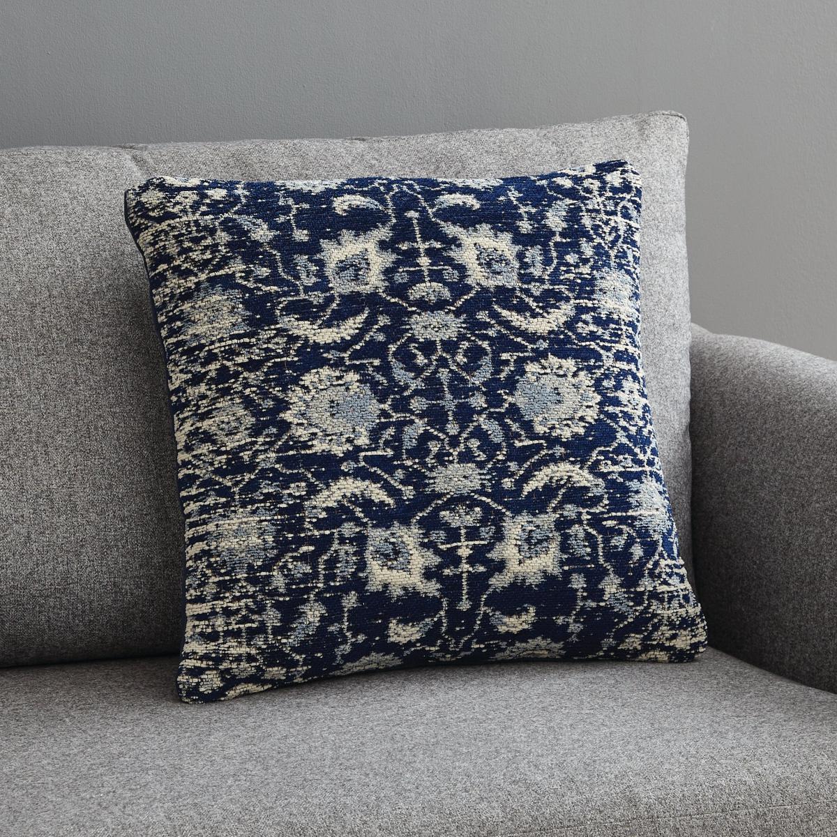 Blue Global Chenille Cushion Navy Blue/White – image 1