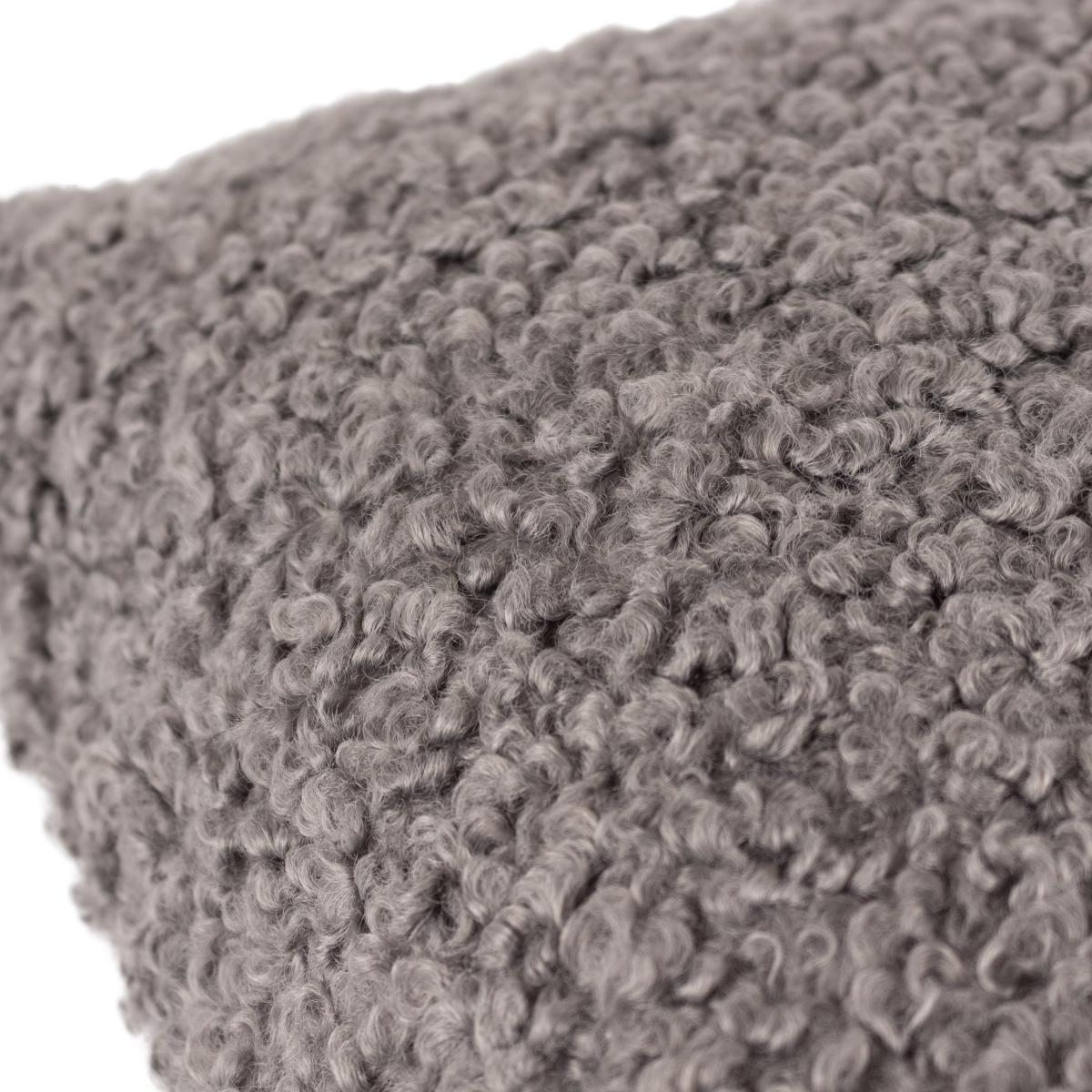 Yard Cabu Square Cushion – image 4