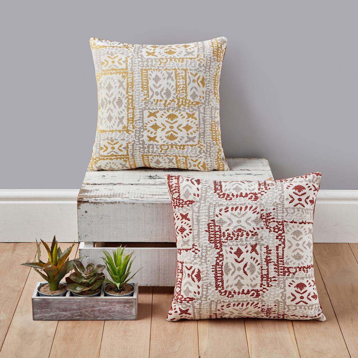 Lerma Chenille Cushion Cover Yellow, Grey and White – image 7