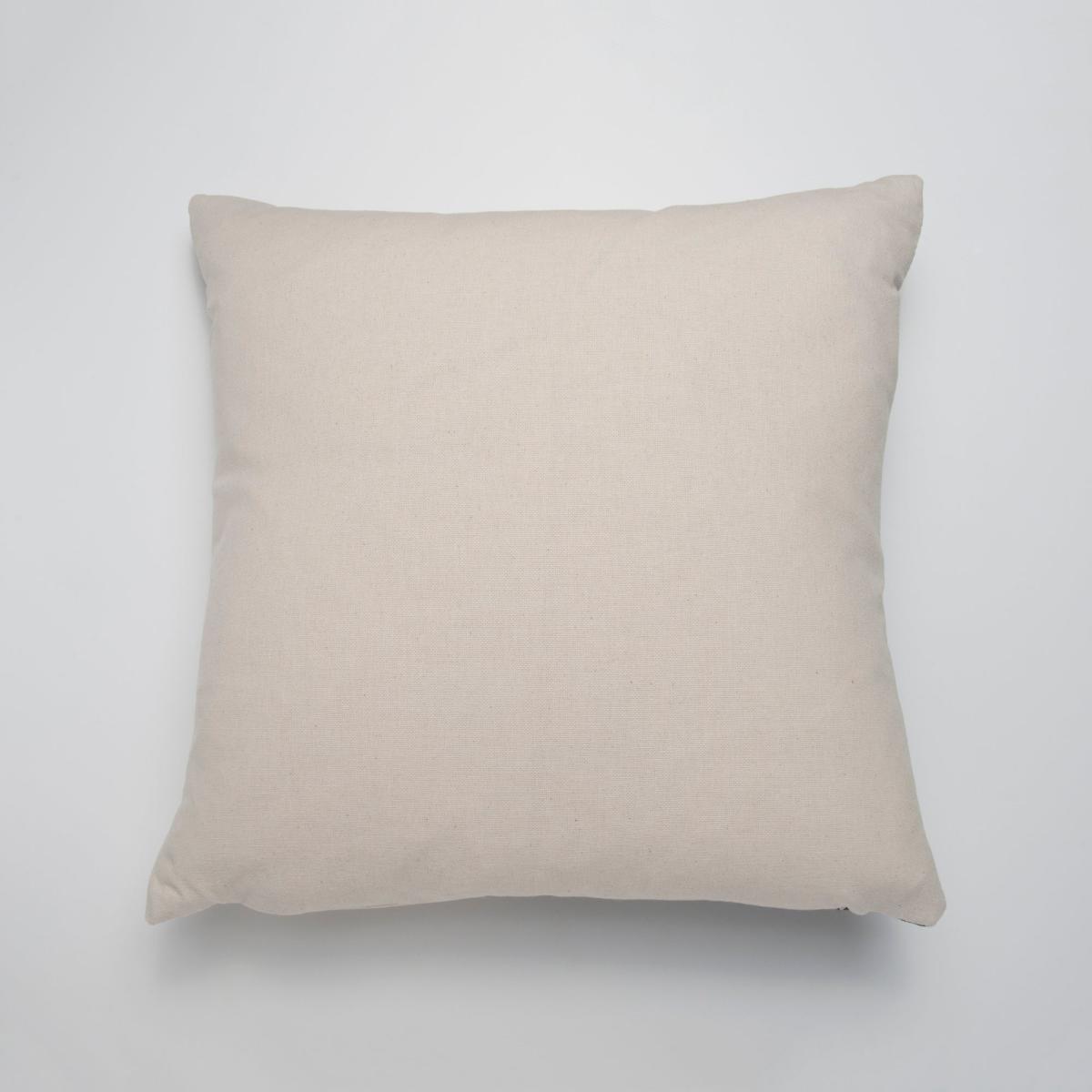 Labrador Tapestry Cushion Natural – image 2