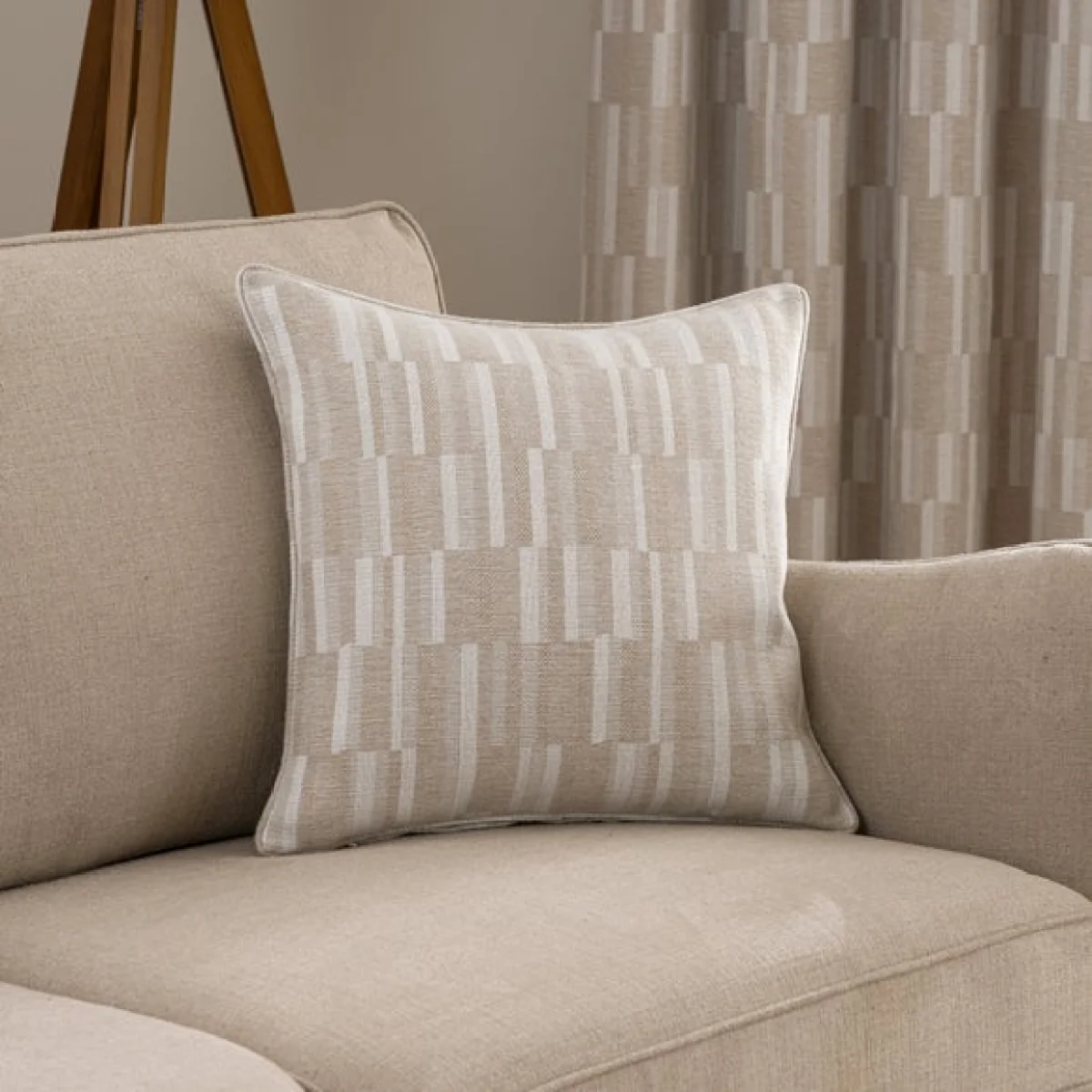 Salvedge Checkerboard Cushion – image 1