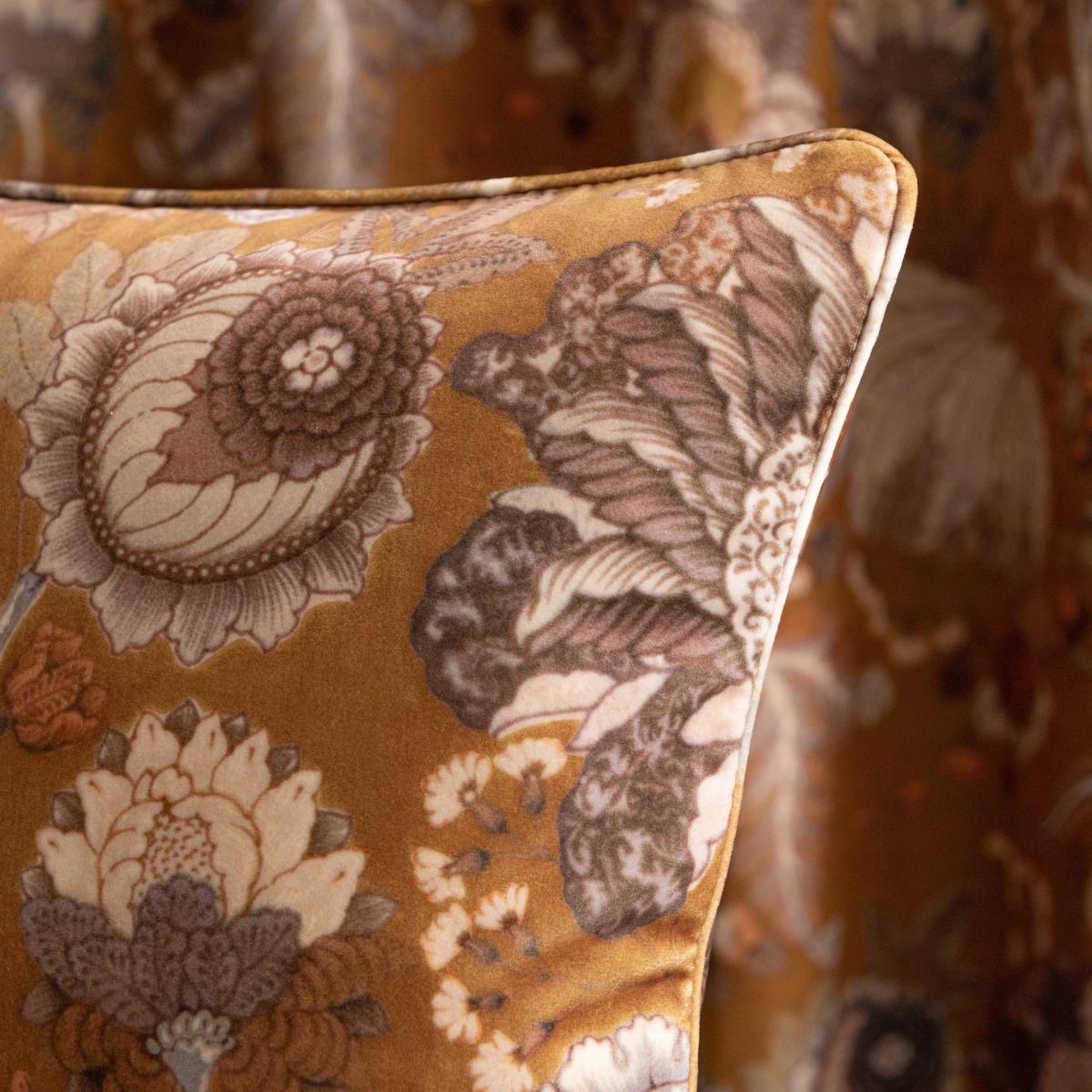 Rafaela Old Gold Cushion Gold/White – image 2