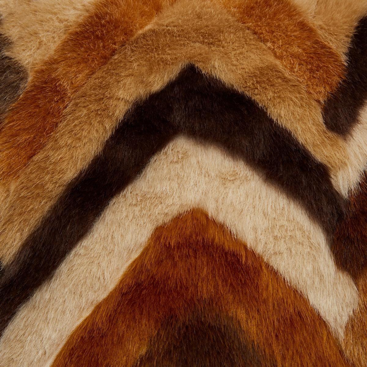 Eska Fur Natural Cushion Natural – image 4
