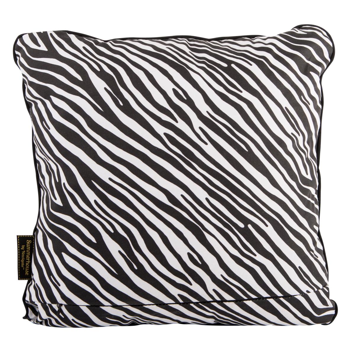 Madagascar Cushion Black – image 4
