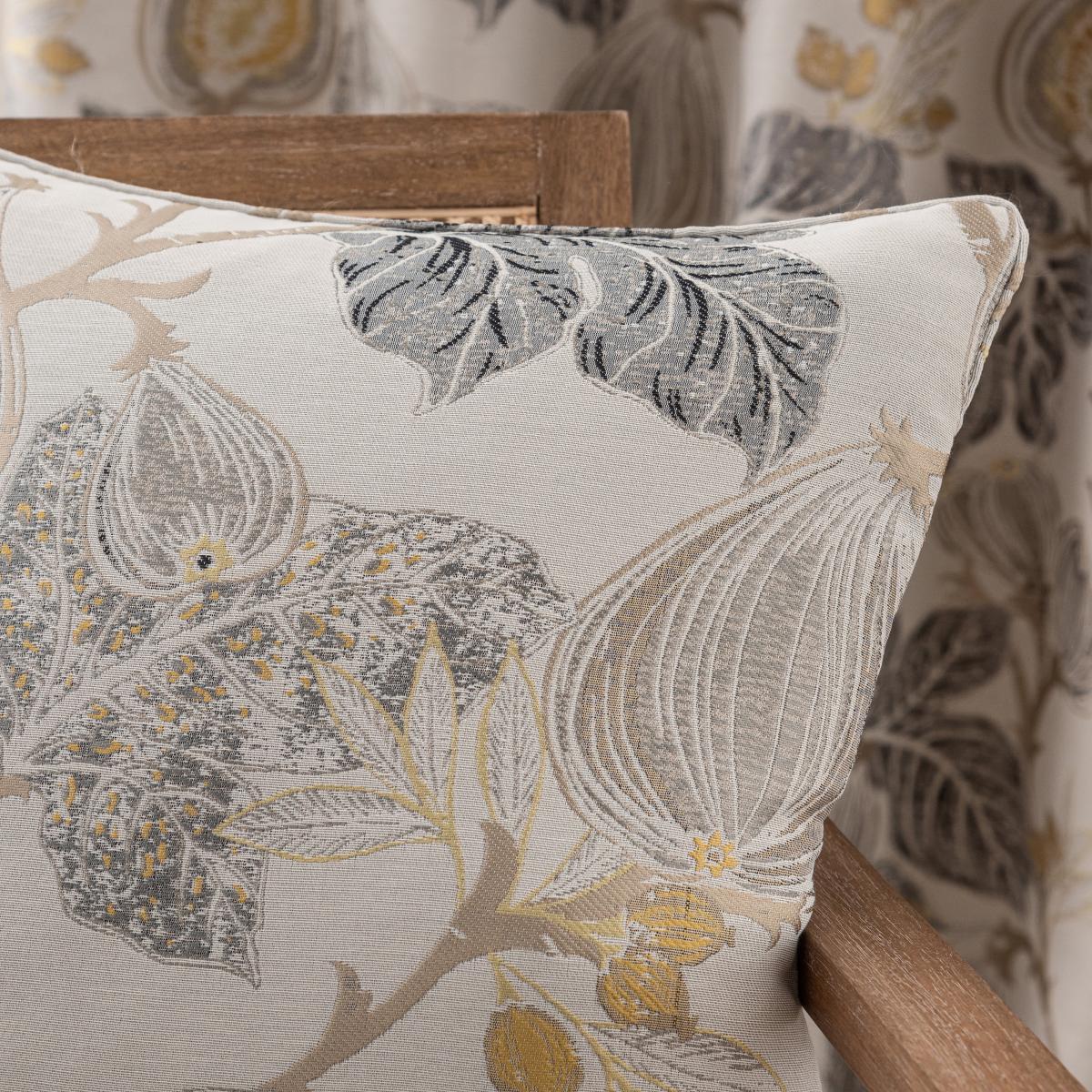 Chianti Jacobean Ochre Cushion Ochre – image 2