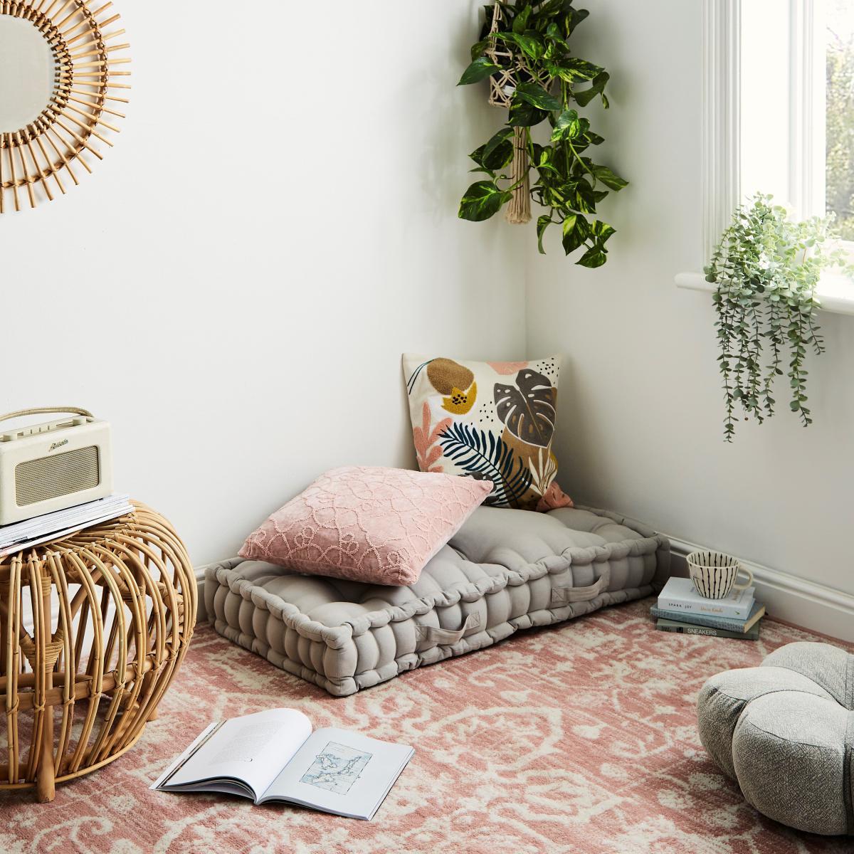 Two Seater Floor Cushion Grey – image 5