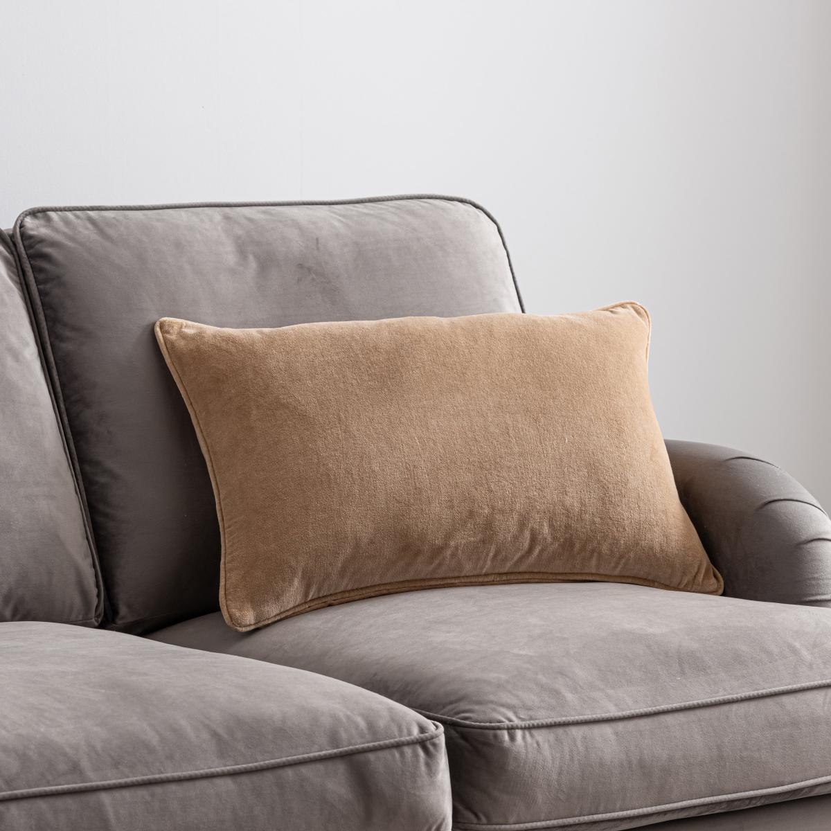 Clara Cotton Velvet Rectangle Cushion Warm Sand – image 1