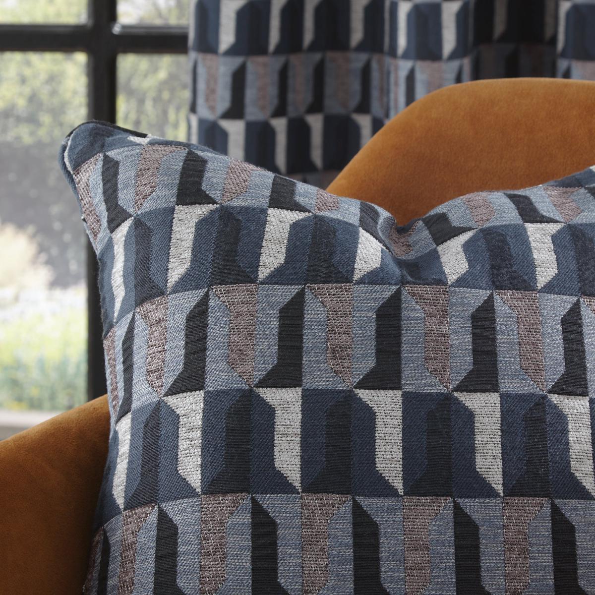 Regent Navy Cushion Navy Blue – image 2