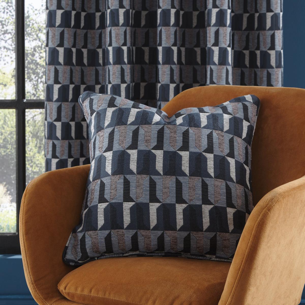 Regent Navy Cushion Navy Blue – image 1