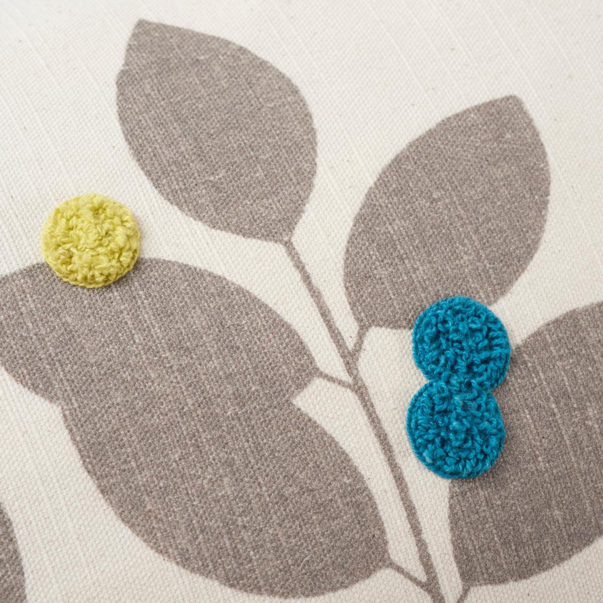 Elements Stem Tufted Cushion Grey – image 3
