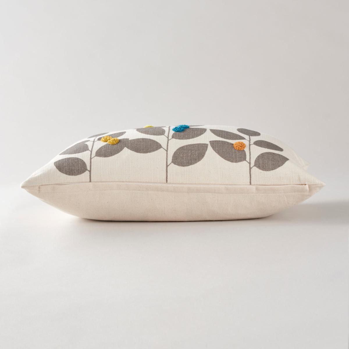 Elements Stem Tufted Cushion Grey – image 4