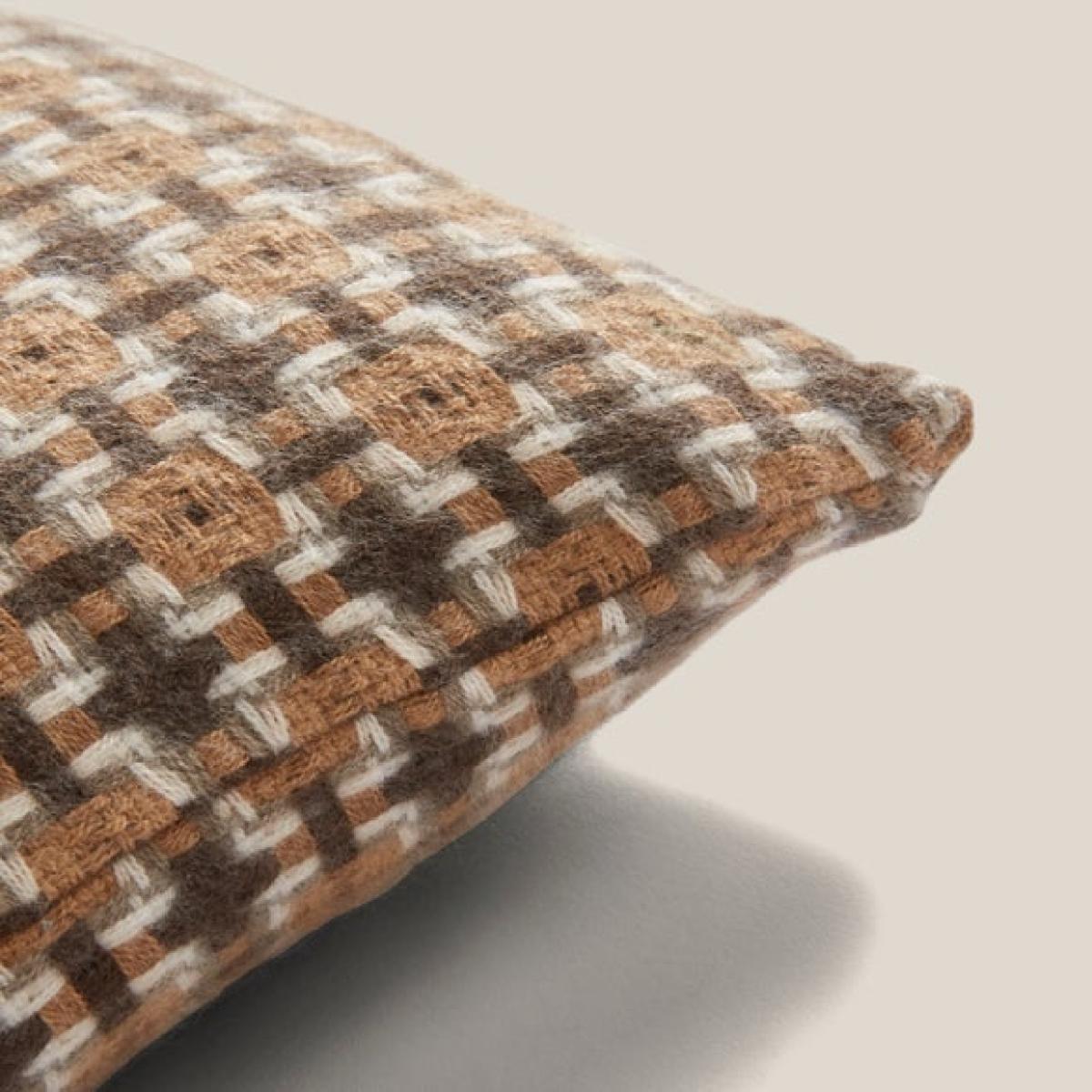 Mini Plaid Woven Square Cushion – image 3