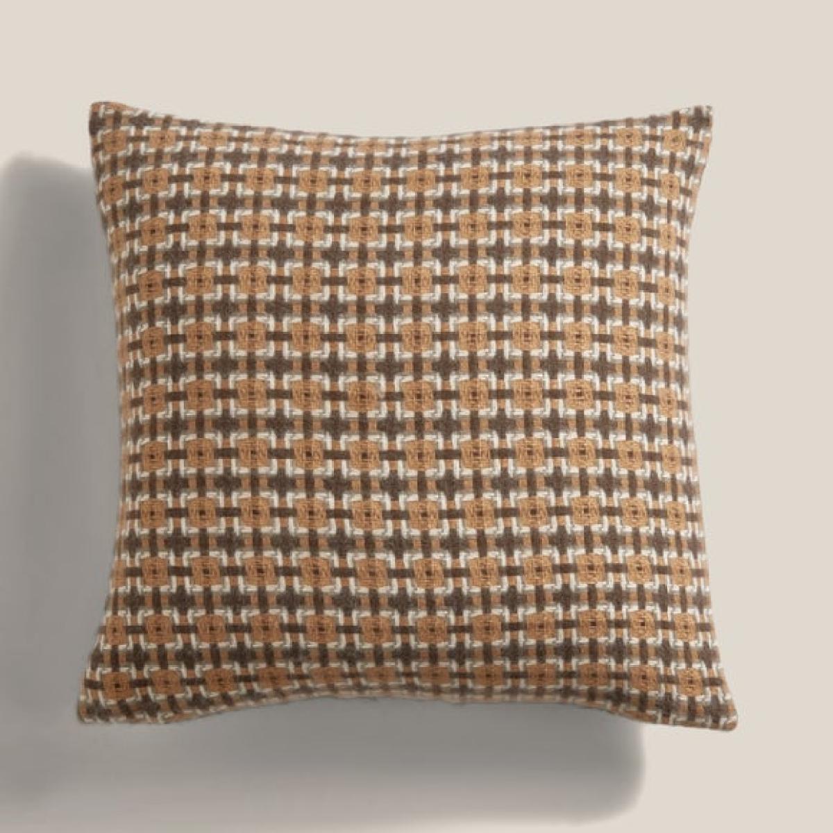 Mini Plaid Woven Square Cushion – image 4