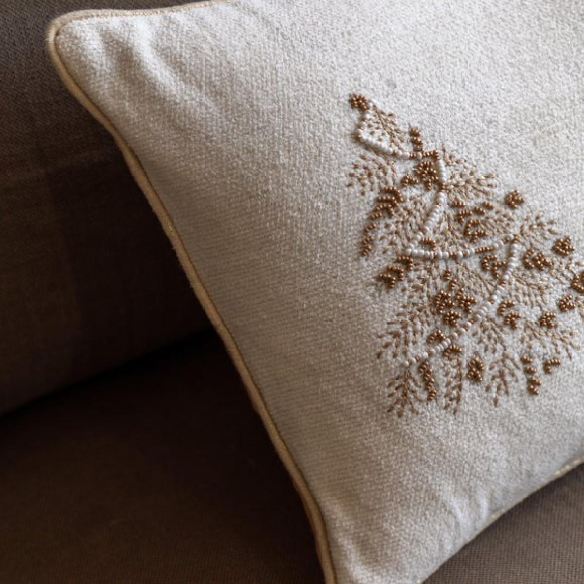 Three Stitched Tree Rectangular Cushion – image 3