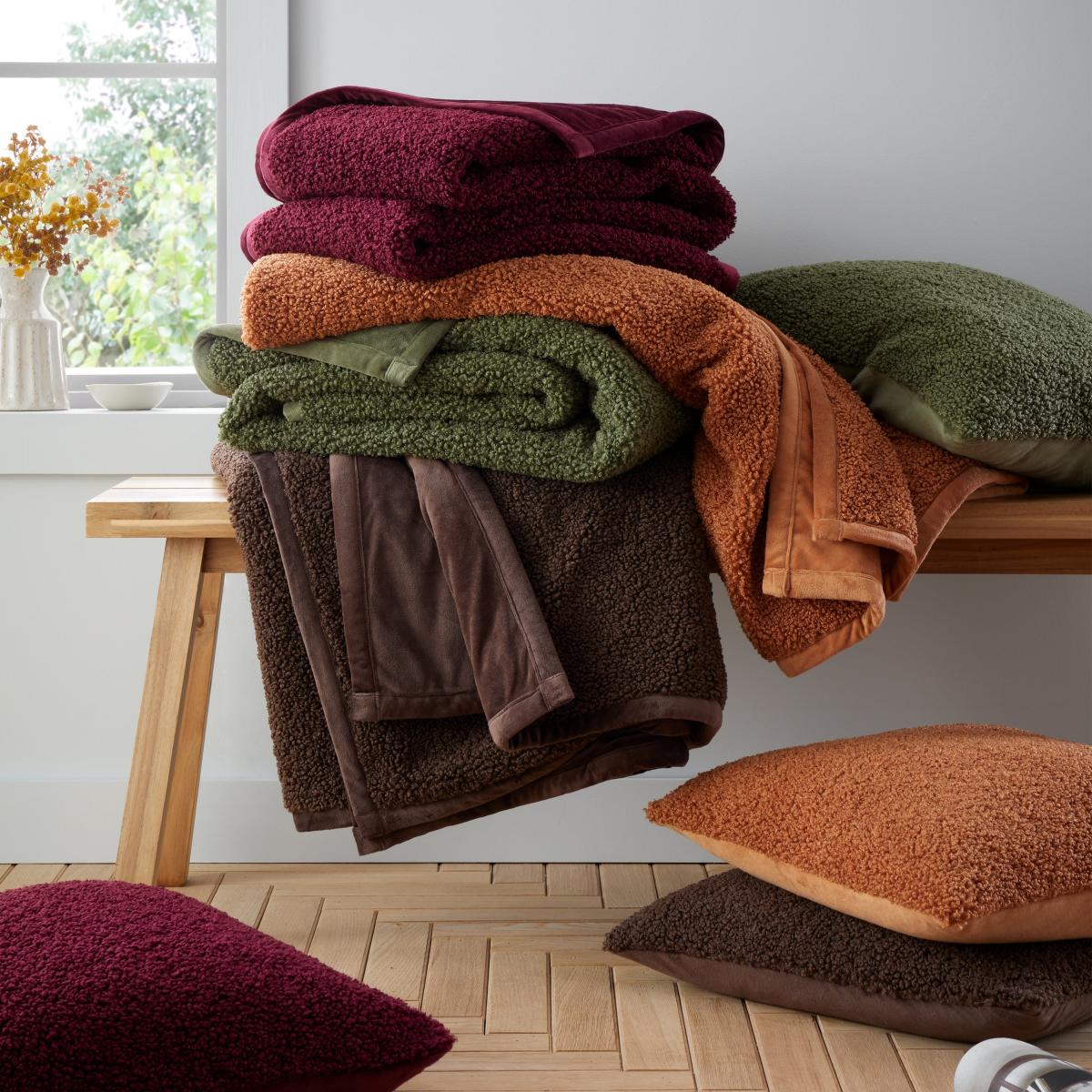 Catherine Lansfield So Soft Velvet Boucle Square Cushion – image 6