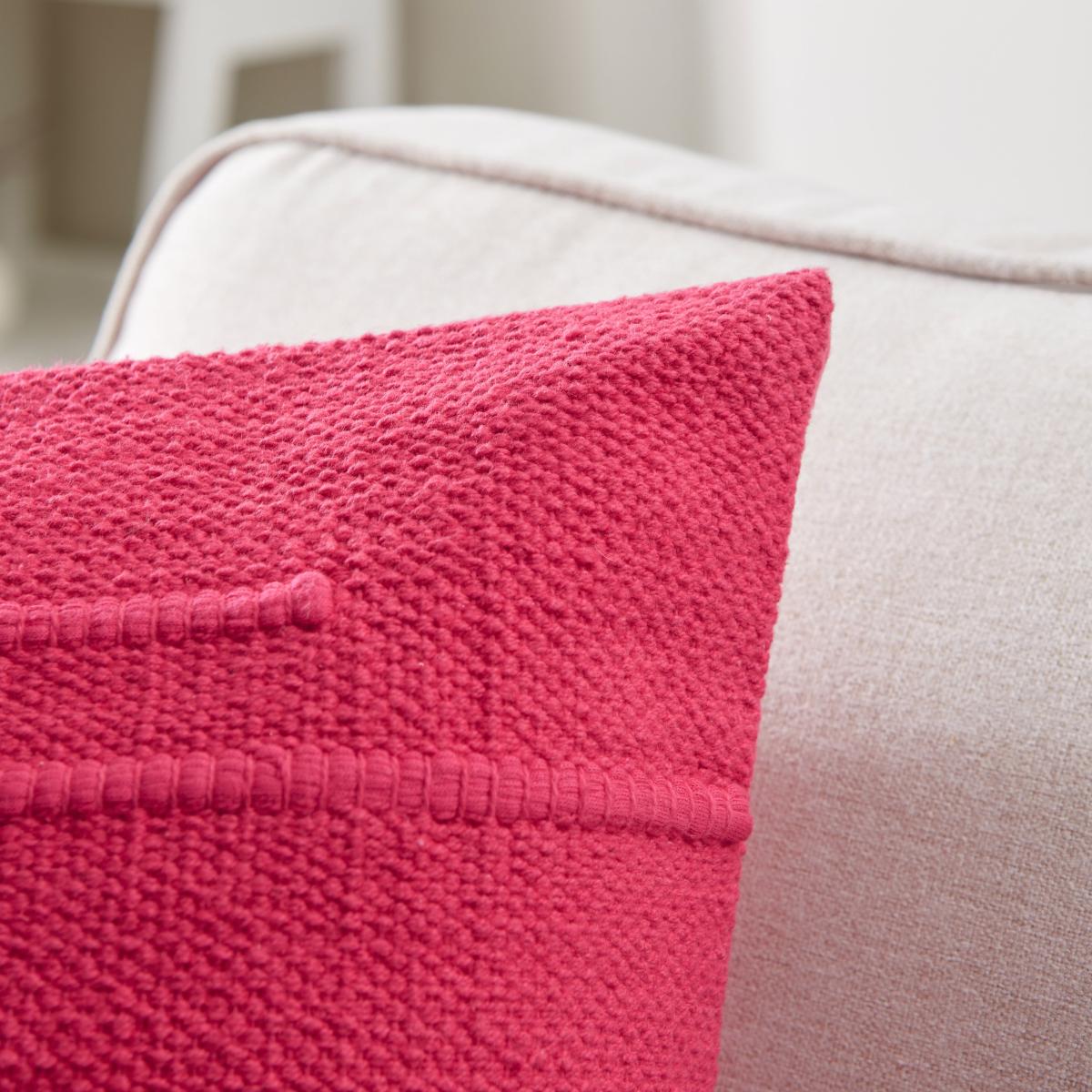 Serenity Cushion Fuschia – image 2