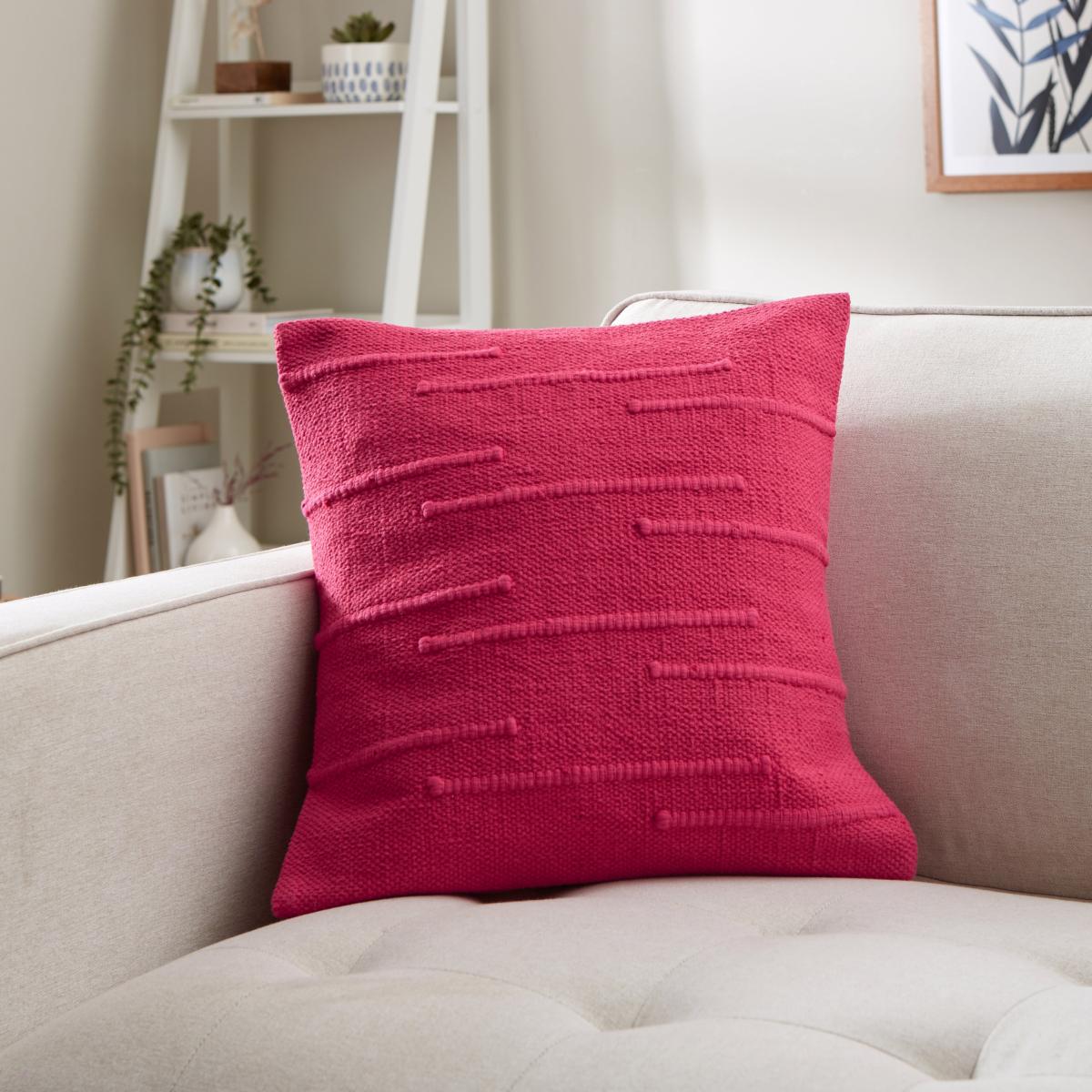 Serenity Cushion Fuschia – image 1